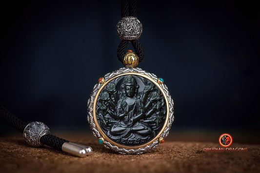 Pendentif Bouddha jade et argent- Chenrezi | obsidian dragons