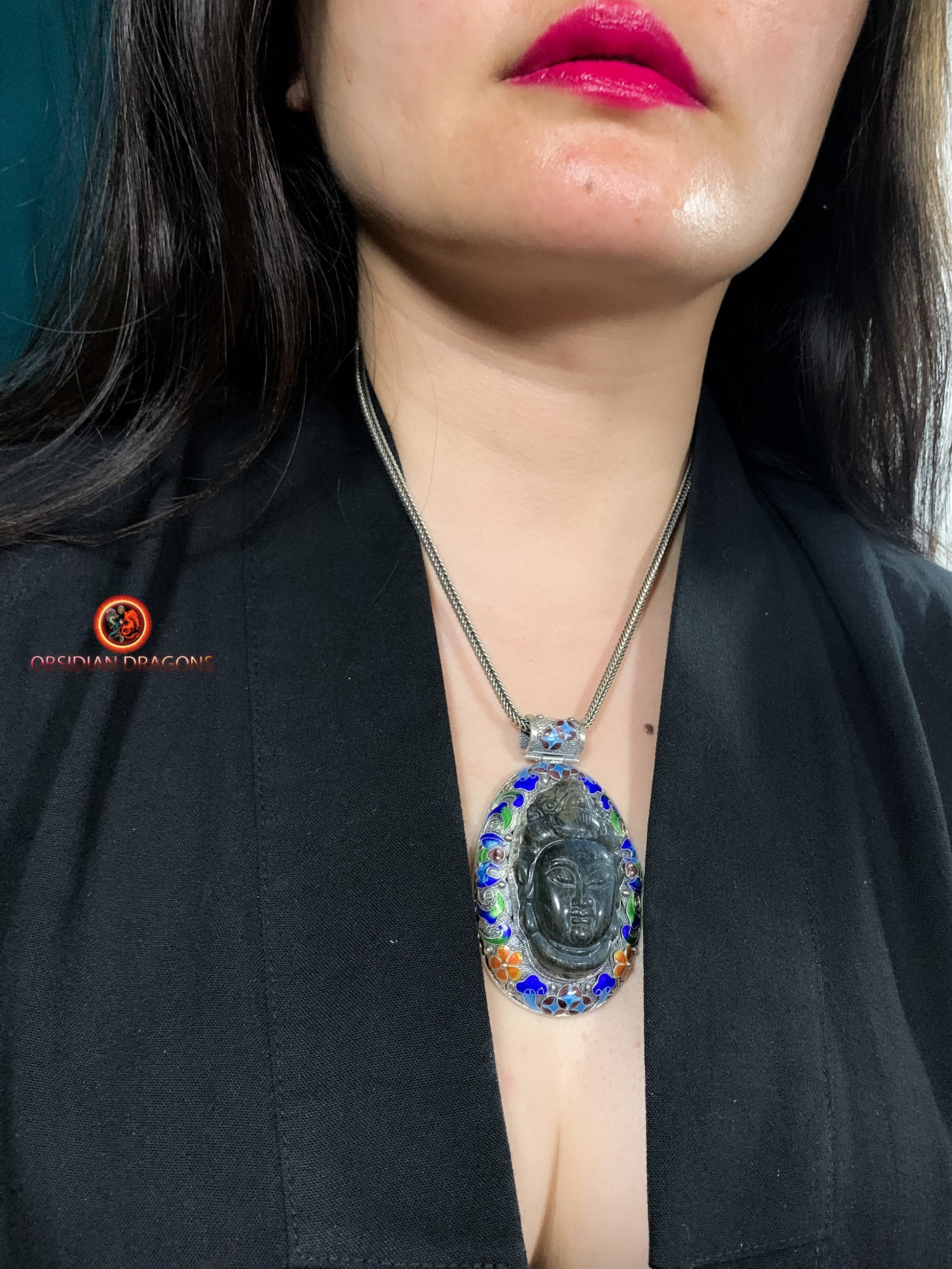 Pendentif Bouddha en Labradorite - Héritage Qing | obsidian dragons