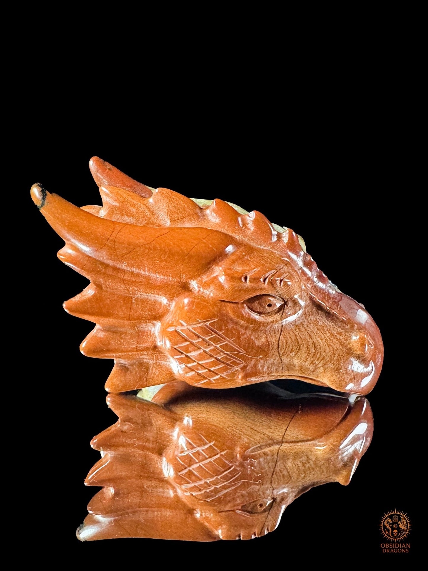 Petite tête de dragon en jaspe rouge et agate - Gardien racine - obsidian dragons