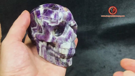 Großer Kristallschädel. Eitelkeit. Aus Naturstein geschnitzt. Amethystschädel aus Brasilien. Einzelstück. Schädel, Akasha-Meditation
