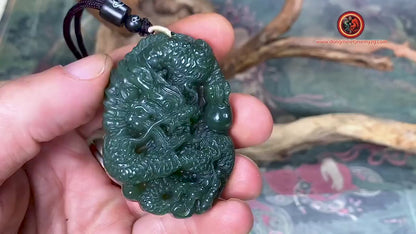 Pendentif dragon en jade. Protection, talisman Feng Shui. Jade néphrite naturel expertisé. Entièrement réalisé artisanalement