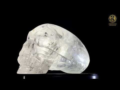Crâne de Cristal Alien en Cristal de Roche – Éclat Stellaire