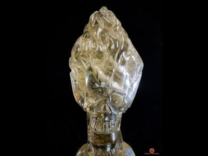 Crâne de Cristal en Quartz Fumé – Crâne enflammé