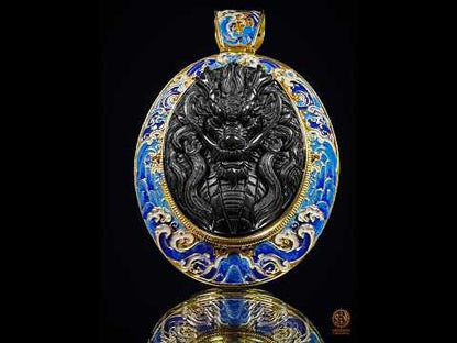 Pendentif dragon des vagues – Obsidienne, vermeil cloisonné