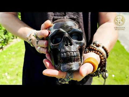Grand crâne en obsidienne argentée naturelle – Crâne artisanal