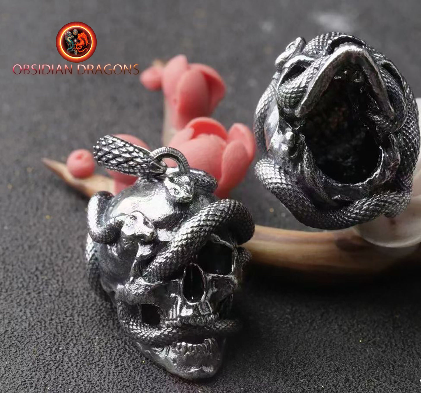 Pendentif crâne. Tete de mort et serpent. Argent 925 poinçonné - obsidian dragon