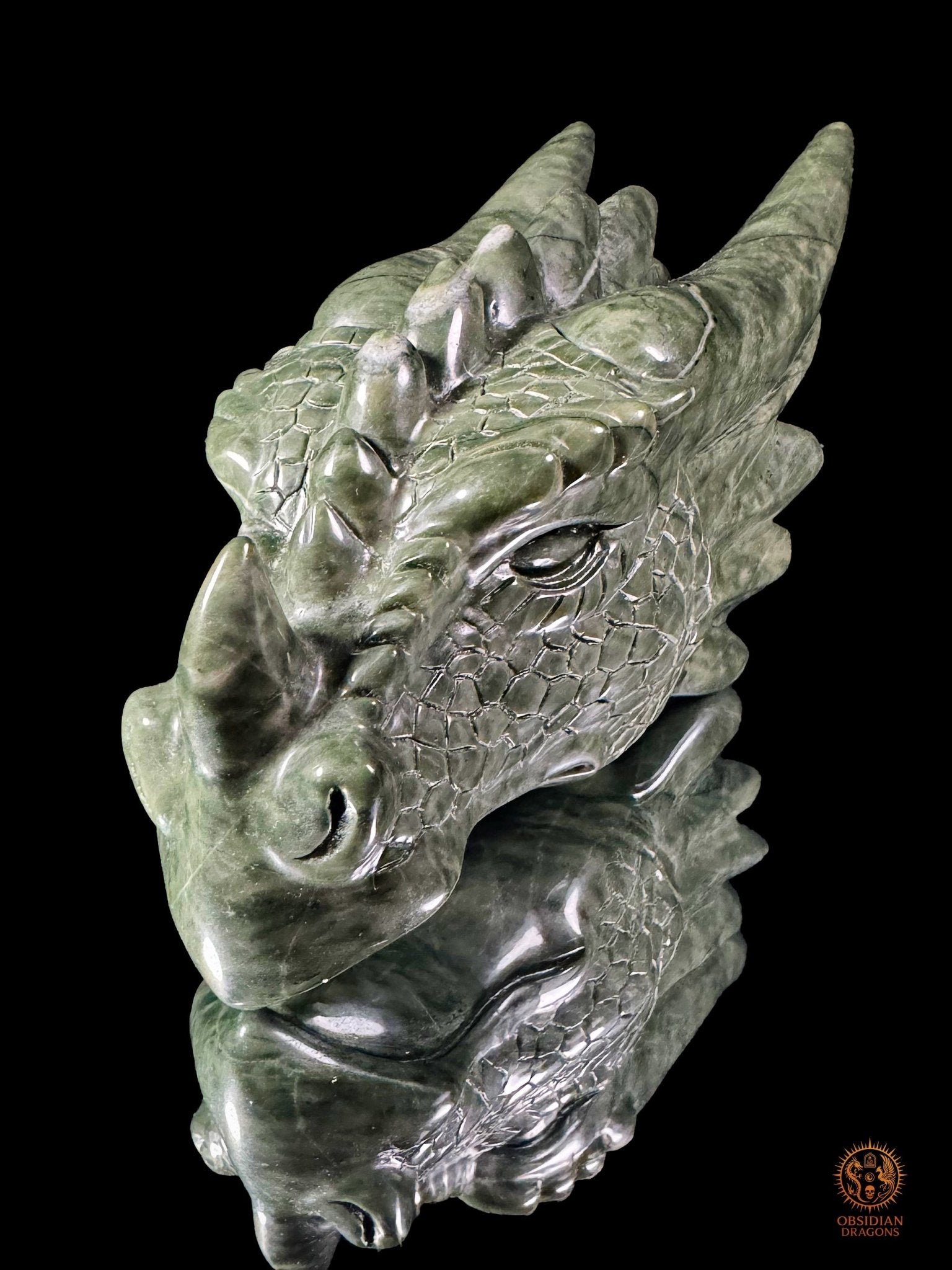 Tête de dragon en jade des 9 dragons – Esprit de la montagne | obsidian dragons