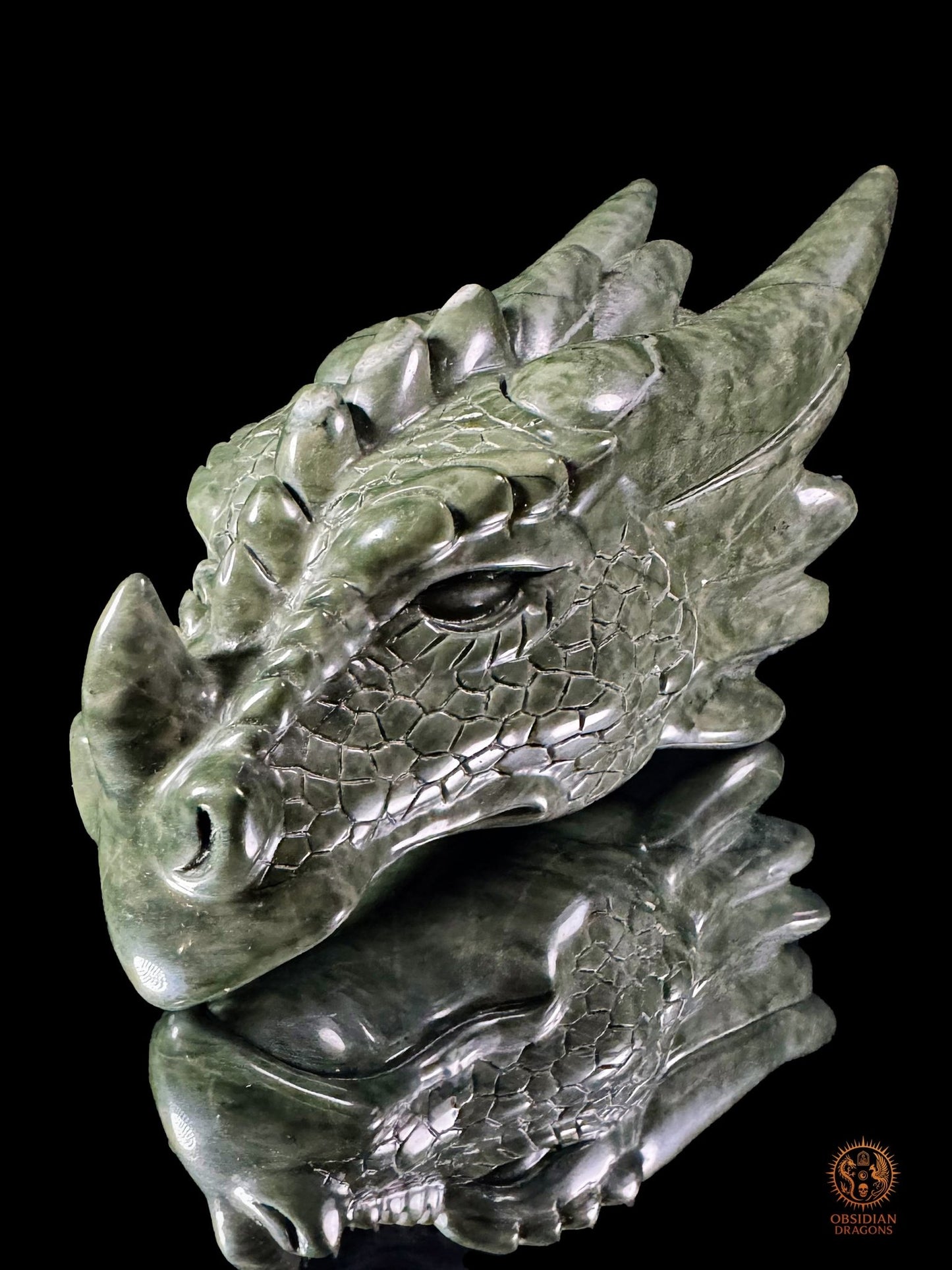 Tête de dragon en jade des 9 dragons – Esprit de la montagne | obsidian dragons