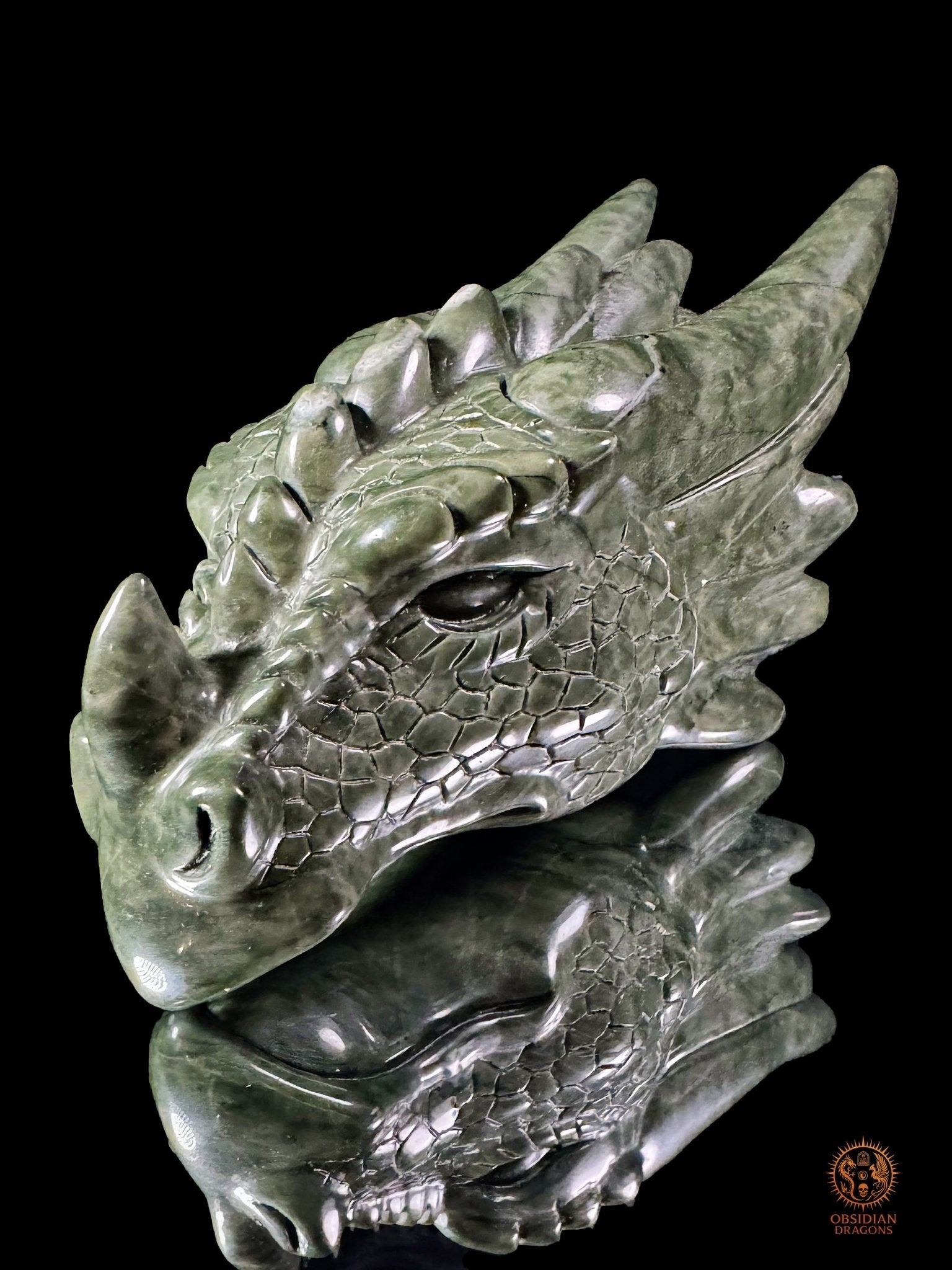 Tête de dragon en jade des 9 dragons – Esprit de la montagne | obsidian dragons