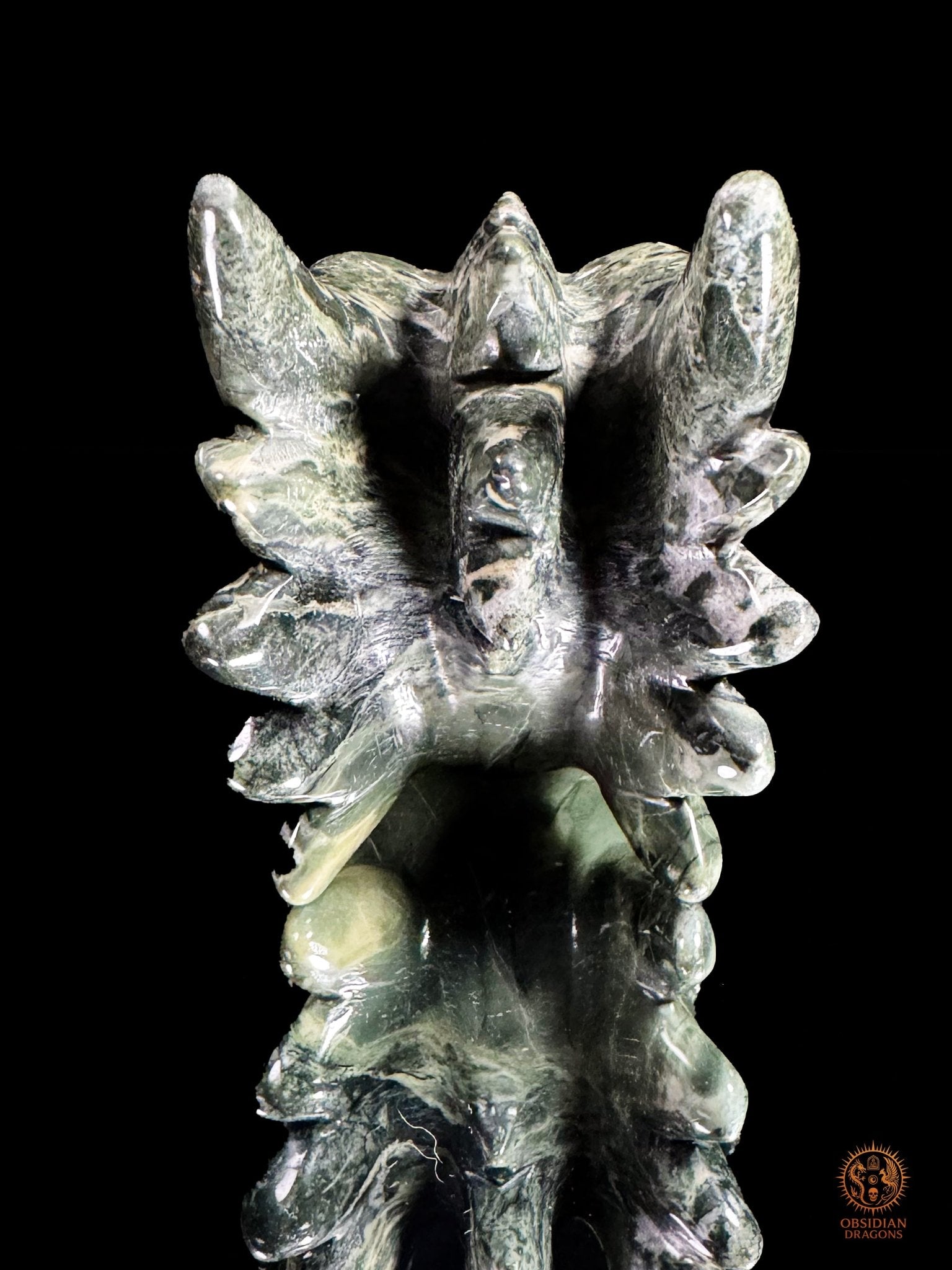 Tête de dragon en jade des 9 dragons – Gardien silencieux | obsidian dragons