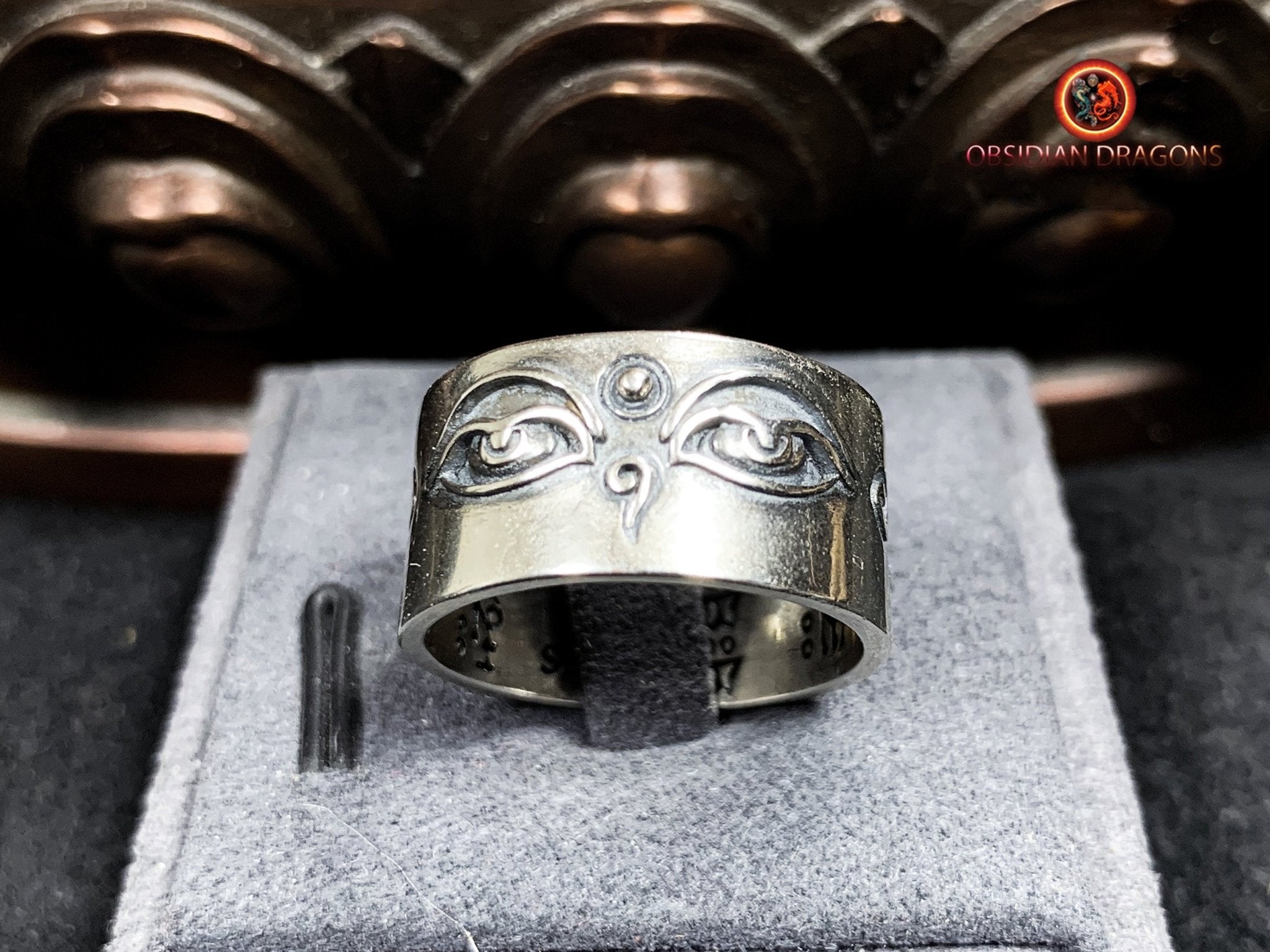 Bague yeux de bouddha Swayambhunath obsidian dragons