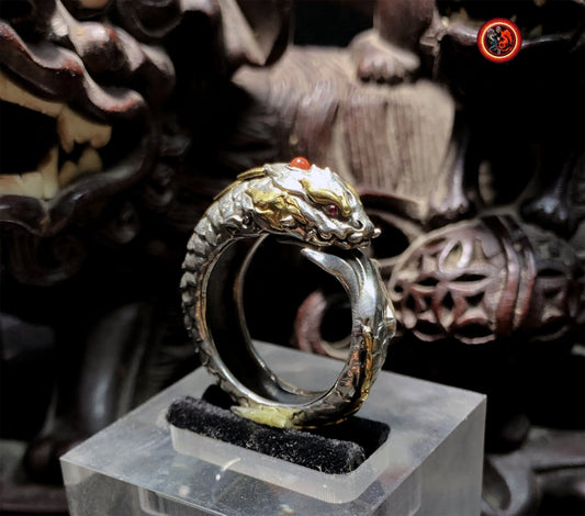 Bague dragon Aoyu. Feng shui protection. Argent 950, cuivre,rubis, agate nan hong. joaillerie artisanale de haute qualité. - obsidian dragon