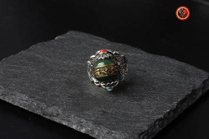 Bague, bouddhisme tibétain, inspiration DZI (agate sacrée tibétaine) mantra de la compassion, argent 925, cuivre, jade ou nan hong. - obsidian dragon