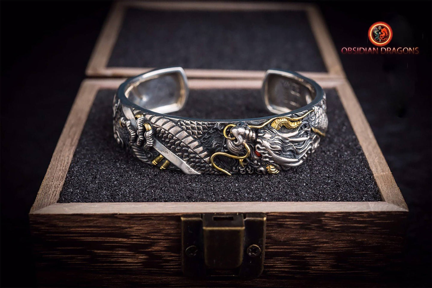 Bracelet manchette dragon. Protection Feng- Shui. Argent Massif - obsidian dragon
