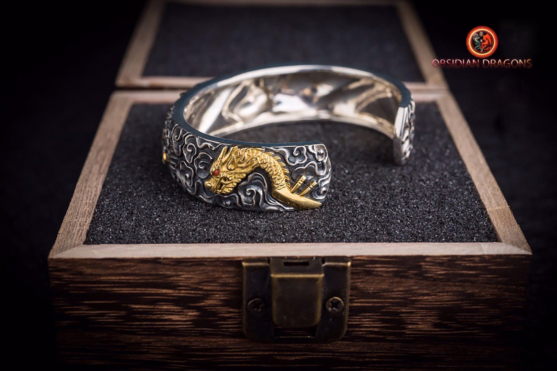 Bracelet manchette dragon. Protection Feng- Shui. Argent Massif - obsidian dragon