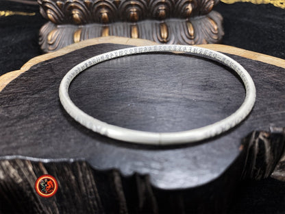 Bracelet jonc bouddhiste sutra du coeur argent 999/1000ème.Sutra gravé à l'extérieur et à l'intérieur du bracelet. - obsidian dragon