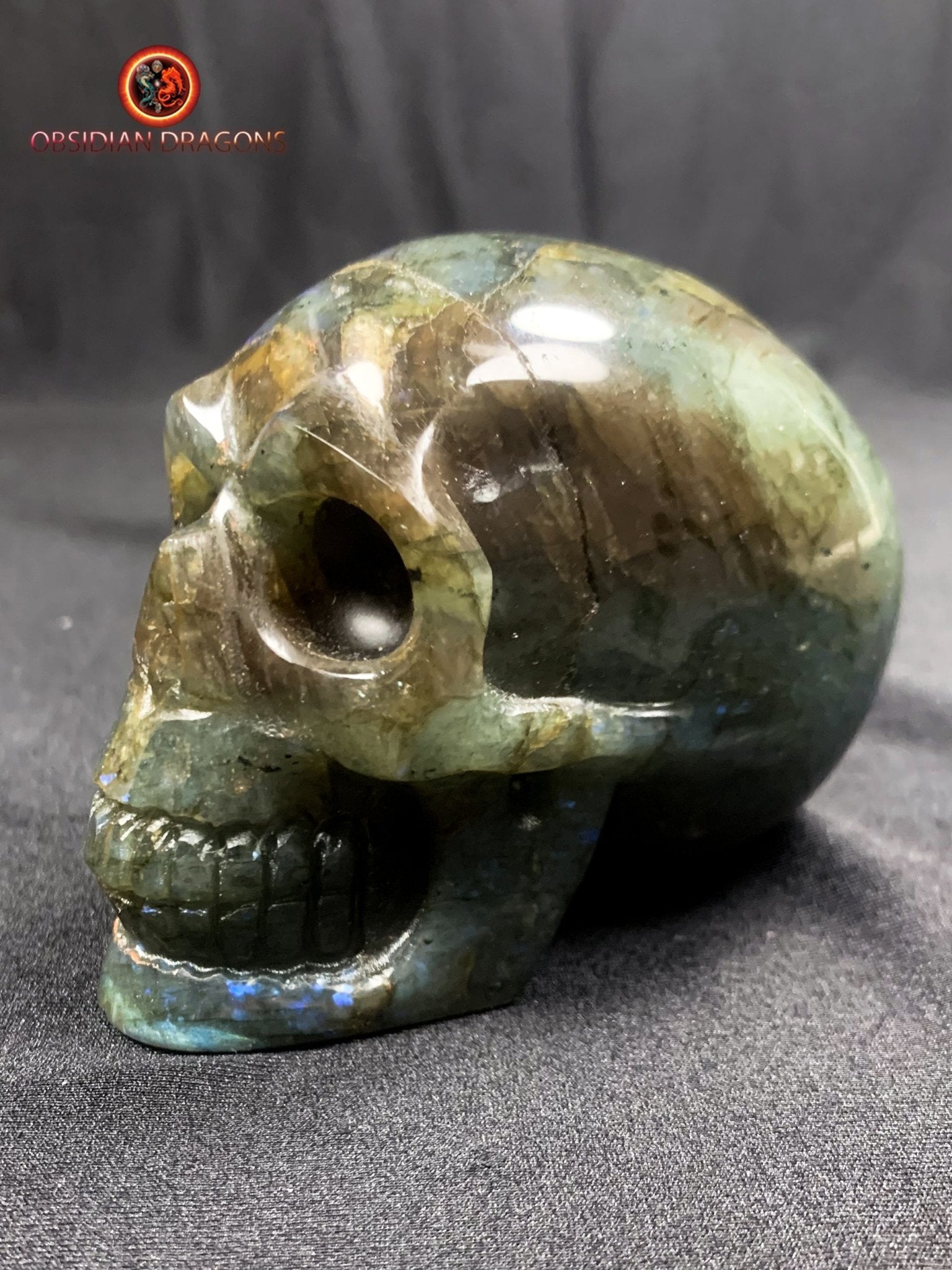 crâne de cristal en labradorite- unique