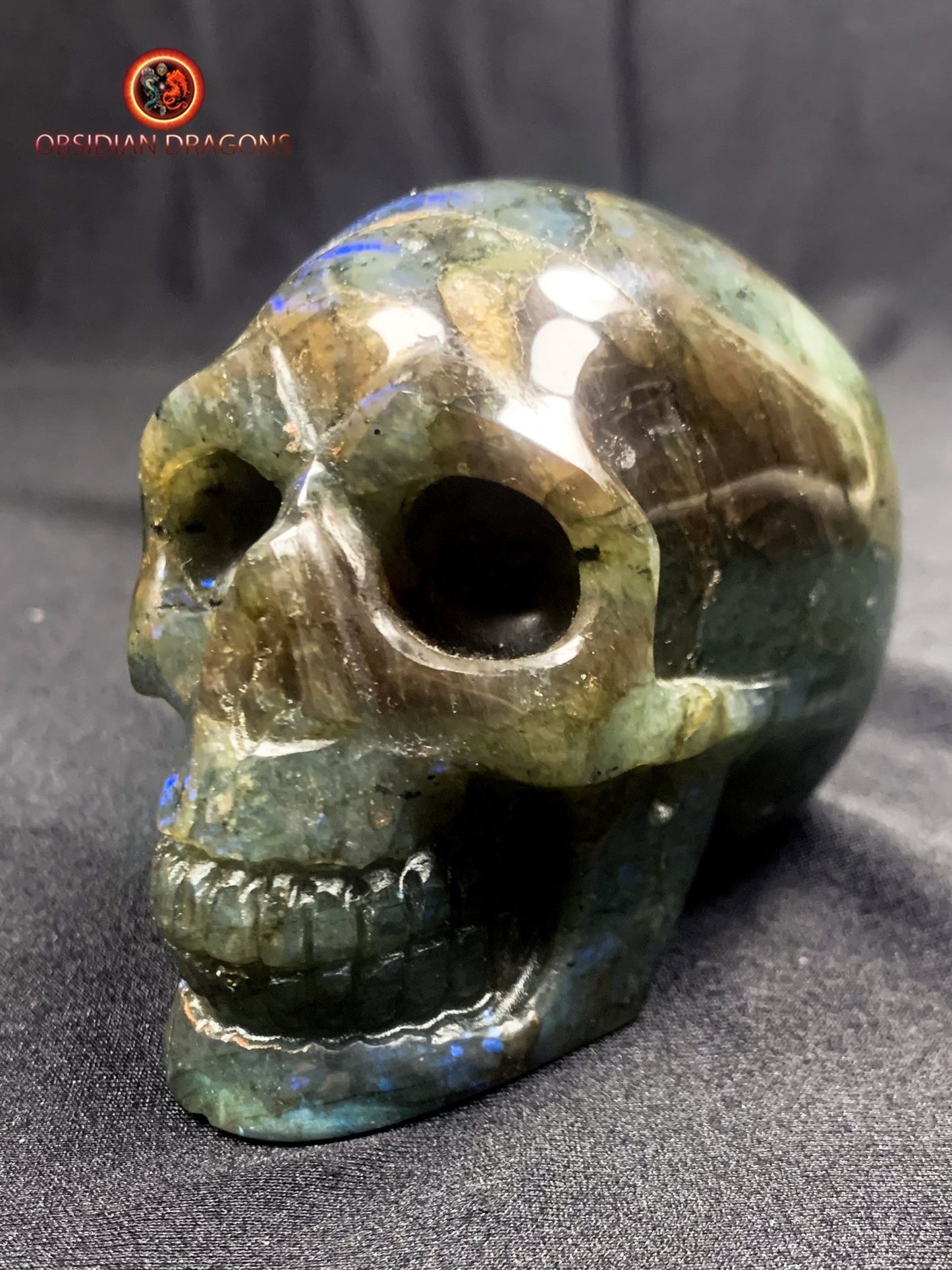 crâne de cristal en labradorite- unique