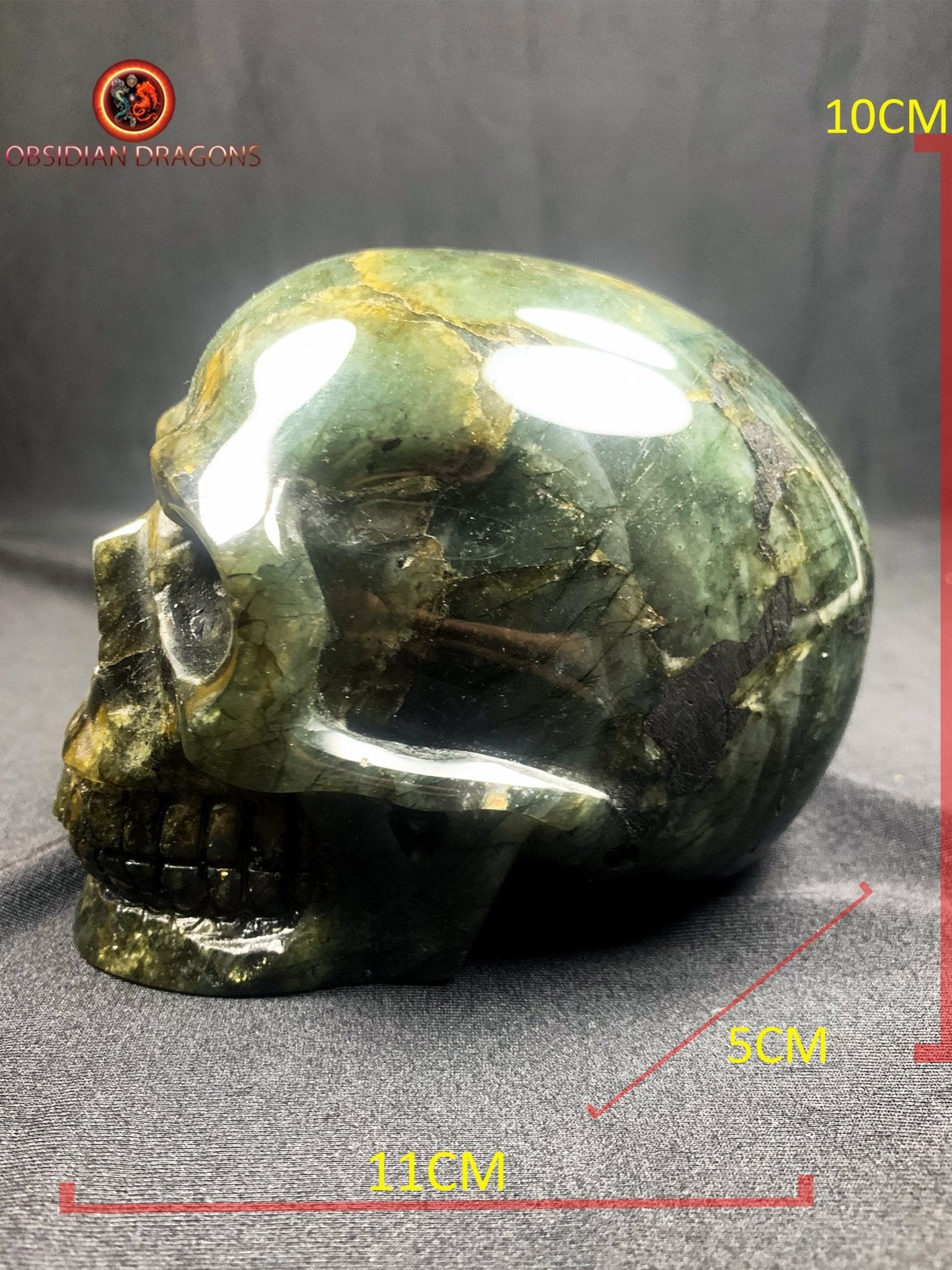crâne de cristal en labradorite naturelle