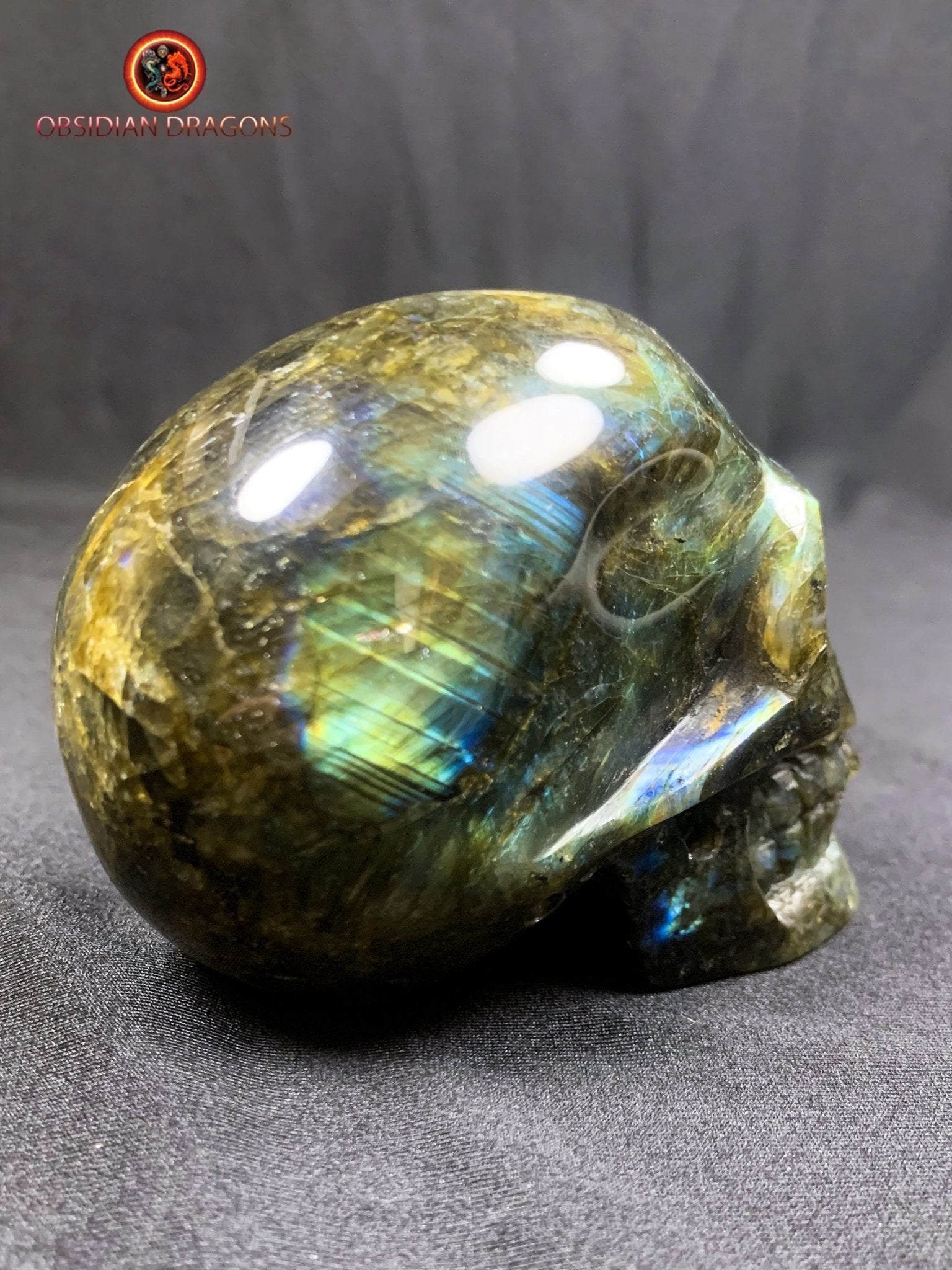 crâne de cristal en labradorite- artisanal