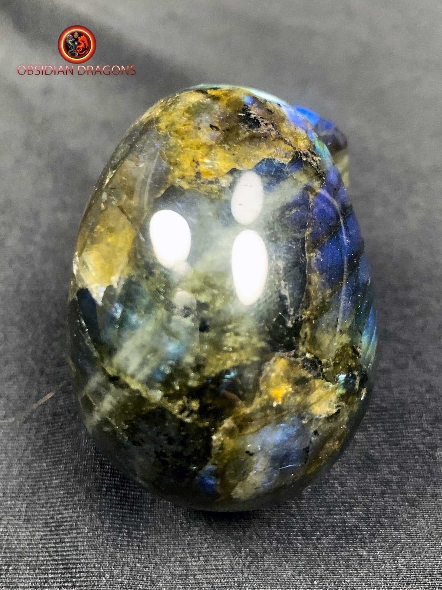 Petit crâne de cristal en labradorite