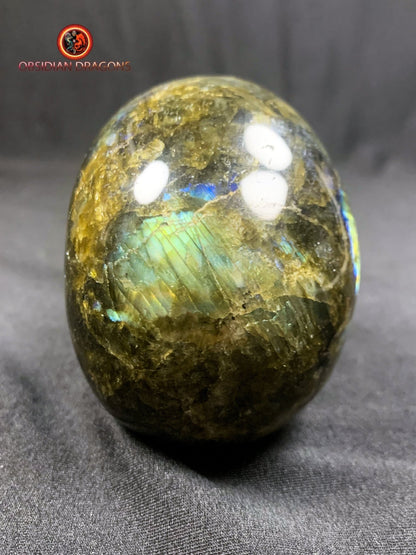 crâne de cristal en labradorite- artisanal