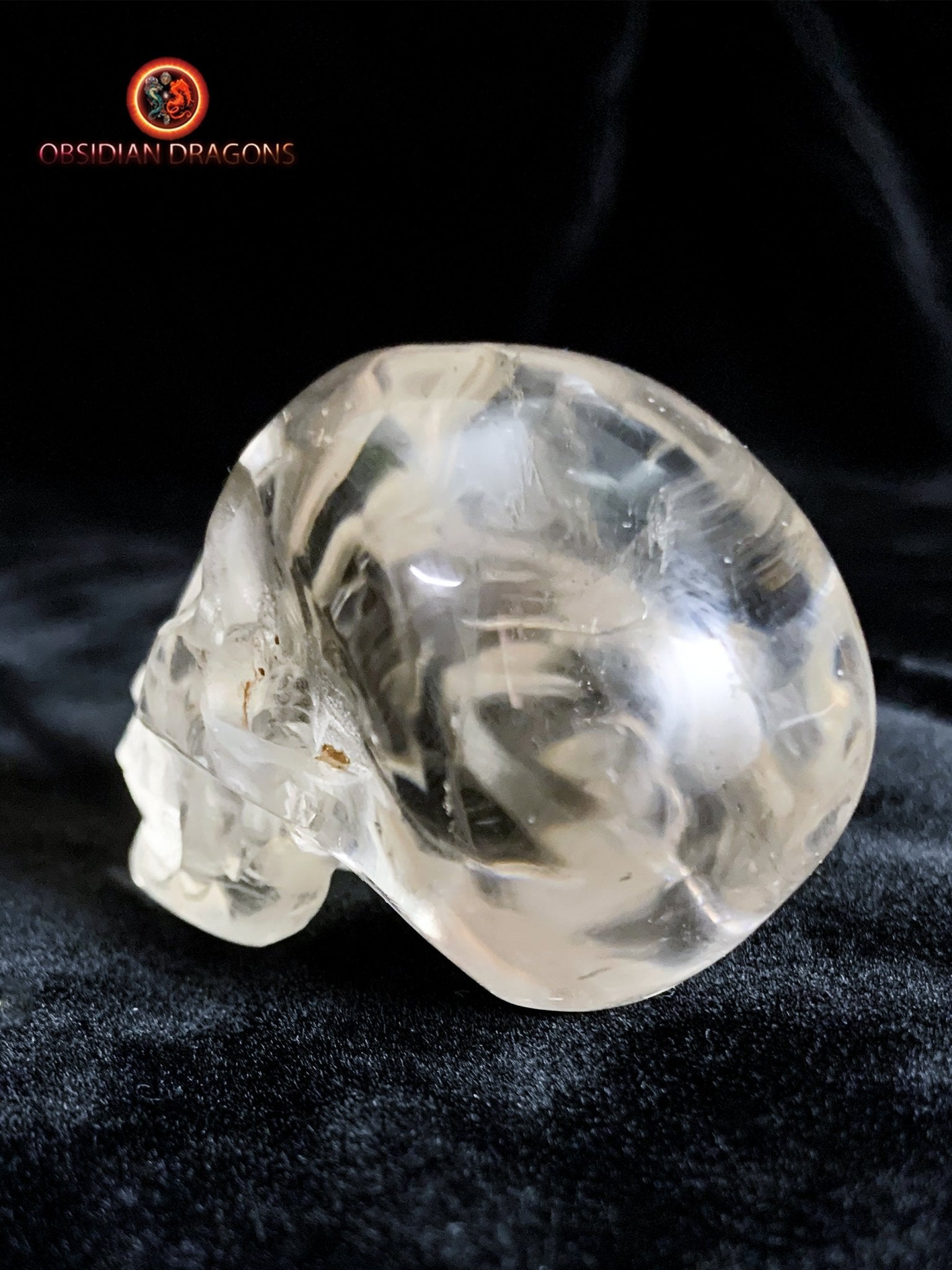 Petit crâne en cristal de roche himalayen- artisanal.
