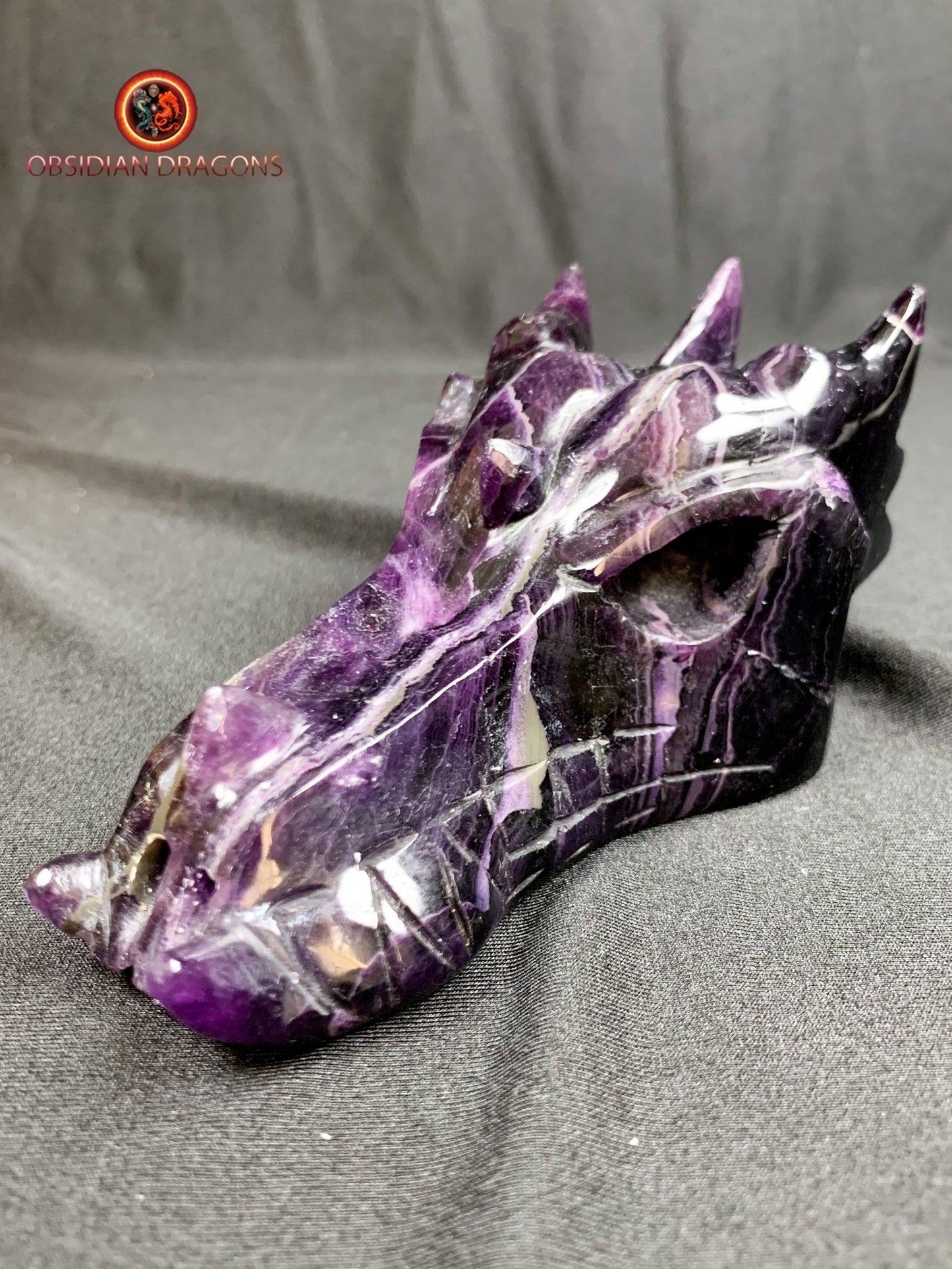 crâne de dragon- artisanal- fluorite- unique