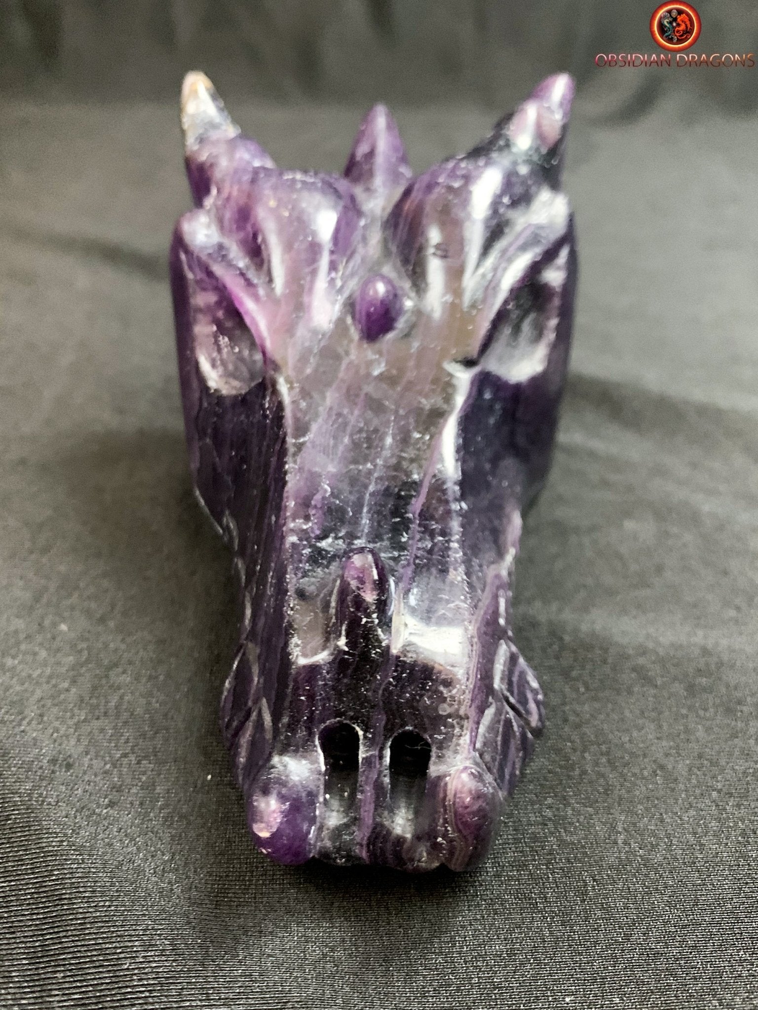 crâne de dragon- artisanal- fluorite- unique