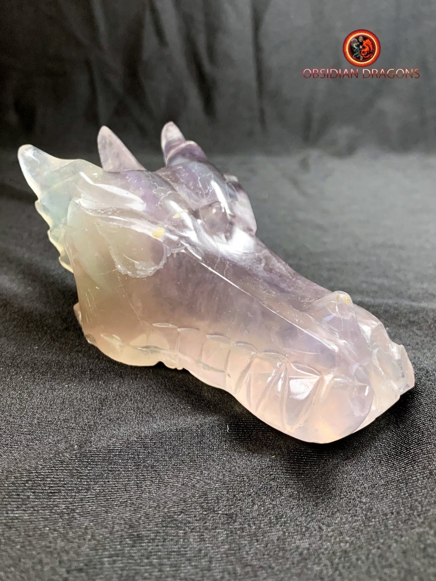 crâne de dragon- artisanal- fluorite- unique