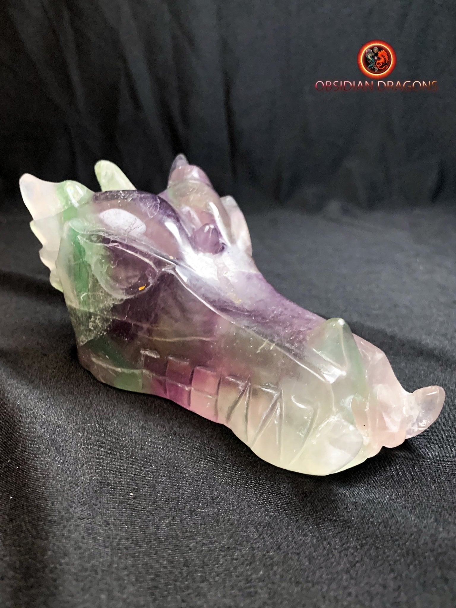 crâne de dragon- artisanal- fluorite- unique