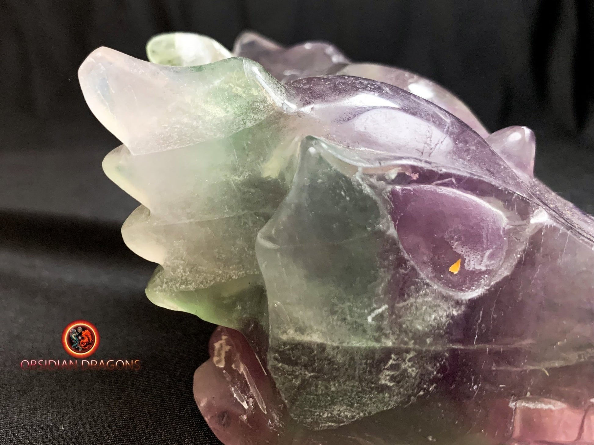 crâne de dragon- artisanal- fluorite- unique