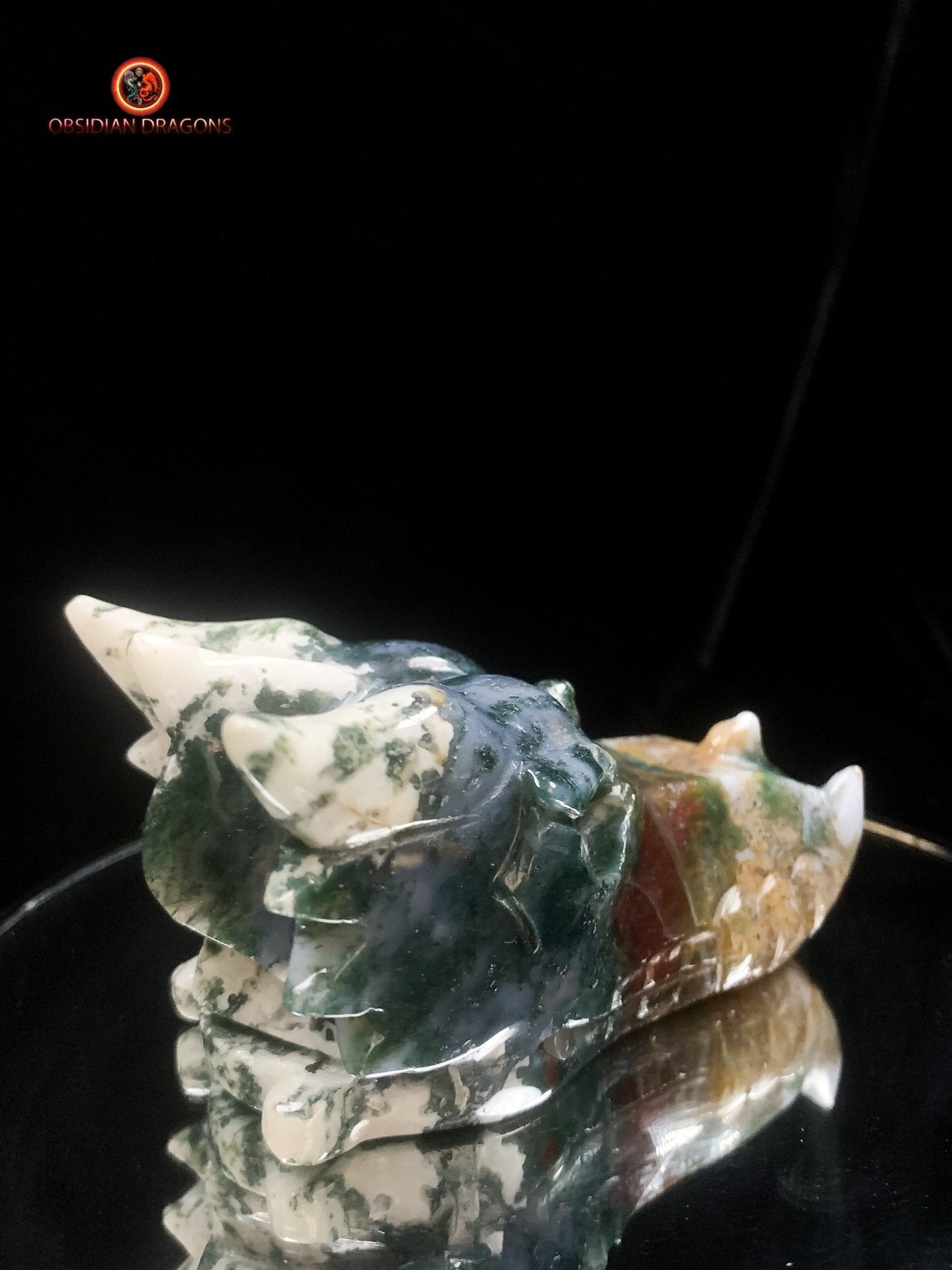 Crâne de dragon sculpté en agate mousse- unique | obsidian dragons