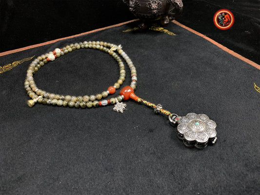 mala 108 perles de labradorite, cornaline, reliquaire tibétain et compteur en argent massif 925/1000ème - obsidian dragon