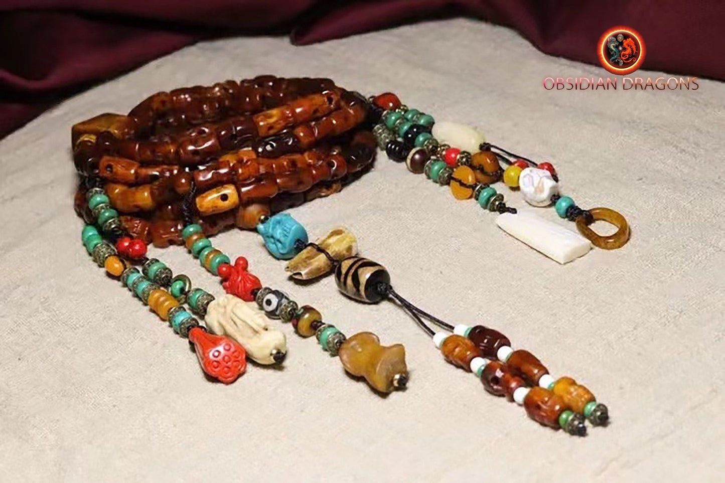 Mala, chapelet bouddhiste traditionnel tantrique tibétain. 108 perles d'os de buffle. Prières et méditation - obsidian dragon