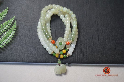 Mala, chapelet bouddhiste traditionnel zen. 108 perles de jade vert. Prières et méditation - obsidian dragon