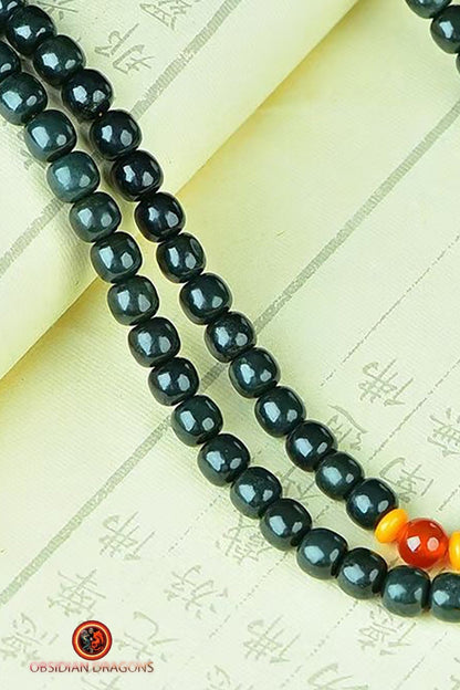 Mala, chapelet bouddhiste traditionnel zen. 108 perles de jade vert, cornaline. Prières et méditation - obsidian dragon