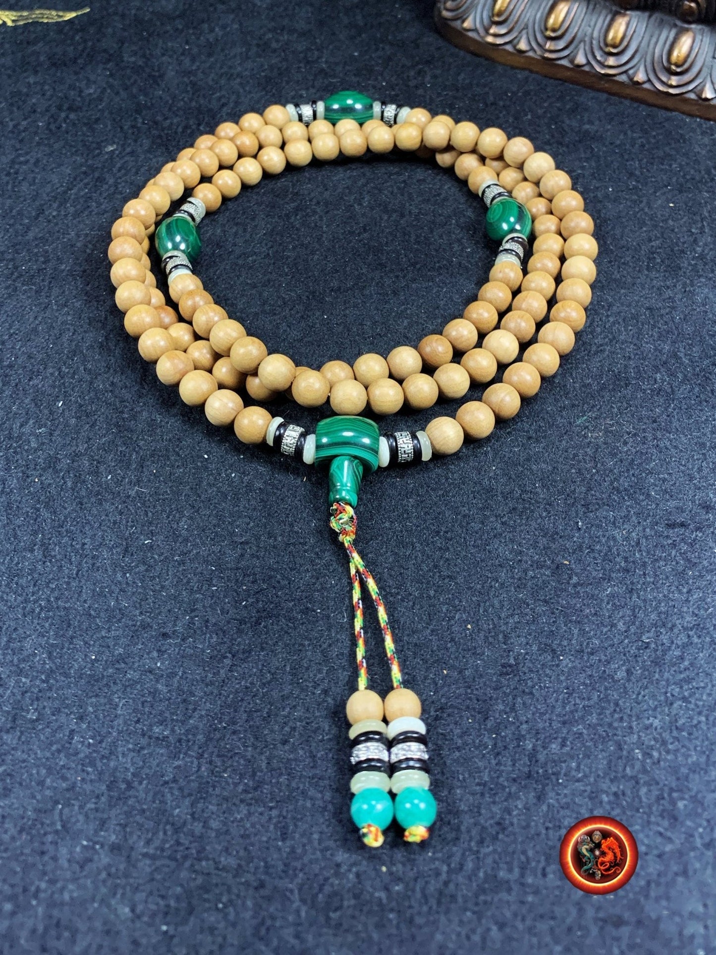 mala chapelet de méditation bouddhiste 108 perles santal rare et exceptionnel dit de "Laoshan", malachite, argent 925, os et corne de buffle - obsidian dragon