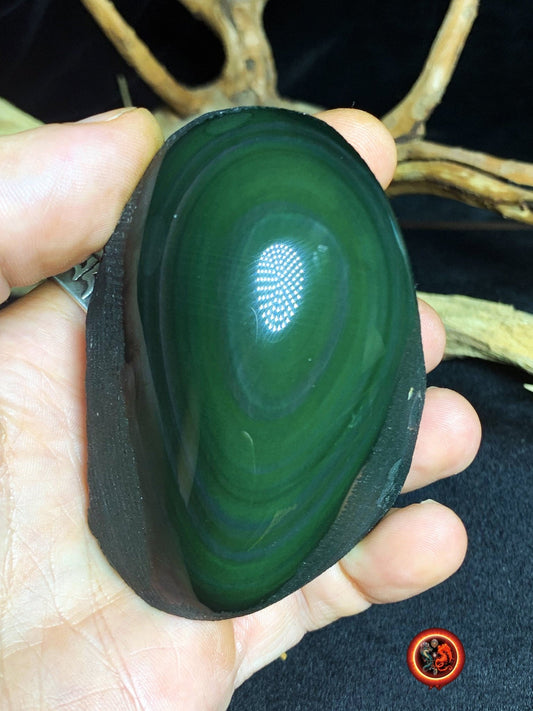 forme libre en obsidienne oeil celeste. Semi brute. 81/55/60 mm 0,218 kg. Obsidienne naturelle du mexique - obsidian dragon