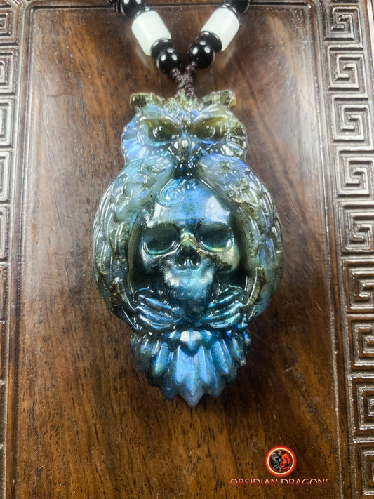 pendentif crâne et hibou en labradorite