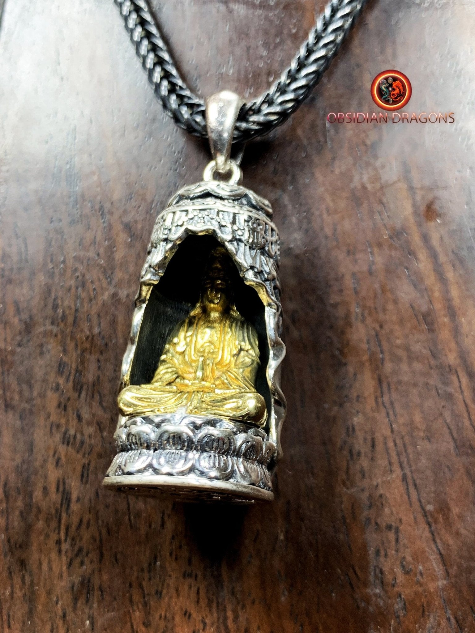 Pendentif bouddha- Compassion de Guan Yin | obsidian dragons