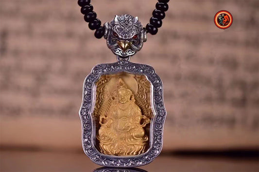 pendentif amulette de protection bouddhiste Bouddha Jambhala mala de prière et méditation 108 perles, argent 925 or 18K bélière Garuda - obsidian dragon