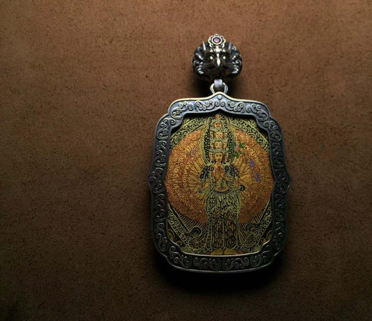 pendentif bouddha guan yin, chenrezig, amulette de protection tibétaine  en argent massif 925, Tangka traditionnel - obsidian dragon