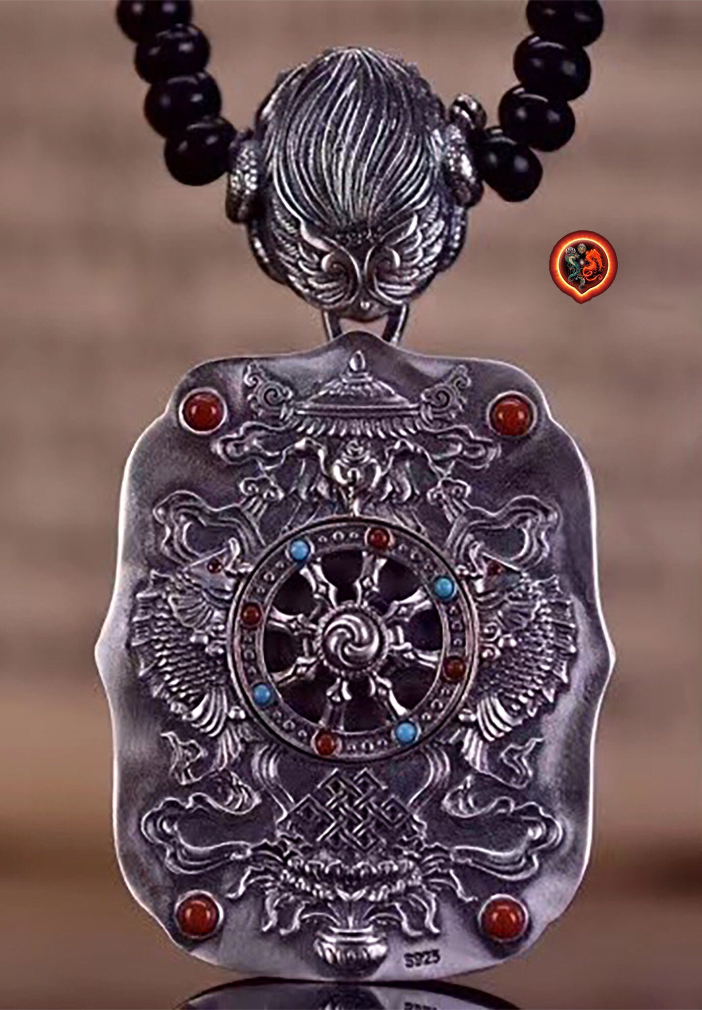 pendentif amulette de protection bouddhiste Bouddha Chenrezi mala de prière et méditation 108 perles, argent 925 or 18K bélière Garuda - obsidian dragon