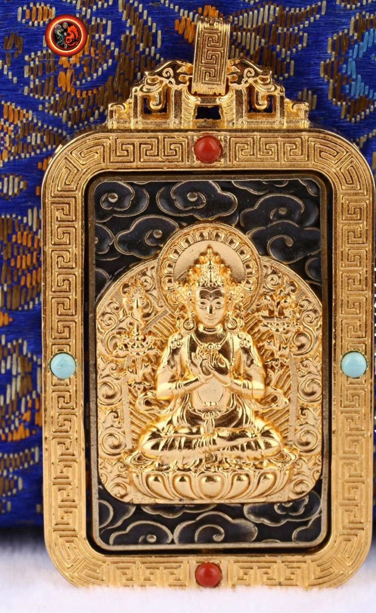 Pendentif Bouddha, Samantabhadra. Amulette de protection bouddhiste  Argent 925 plaqué or 18K. Pendentif tournant - obsidian dragon
