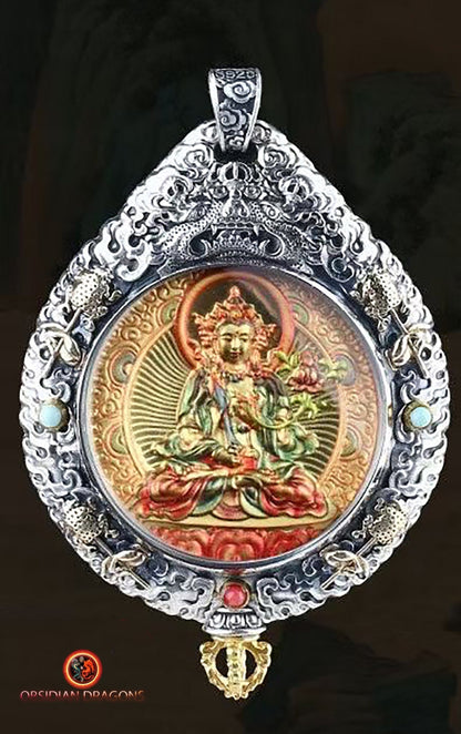 pendentif bouddha. protection d' Akashagarbha bodhisattva. Authentique ghau avec tangka peint sur or. Amulette bouddhiste vajrayana - obsidian dragon