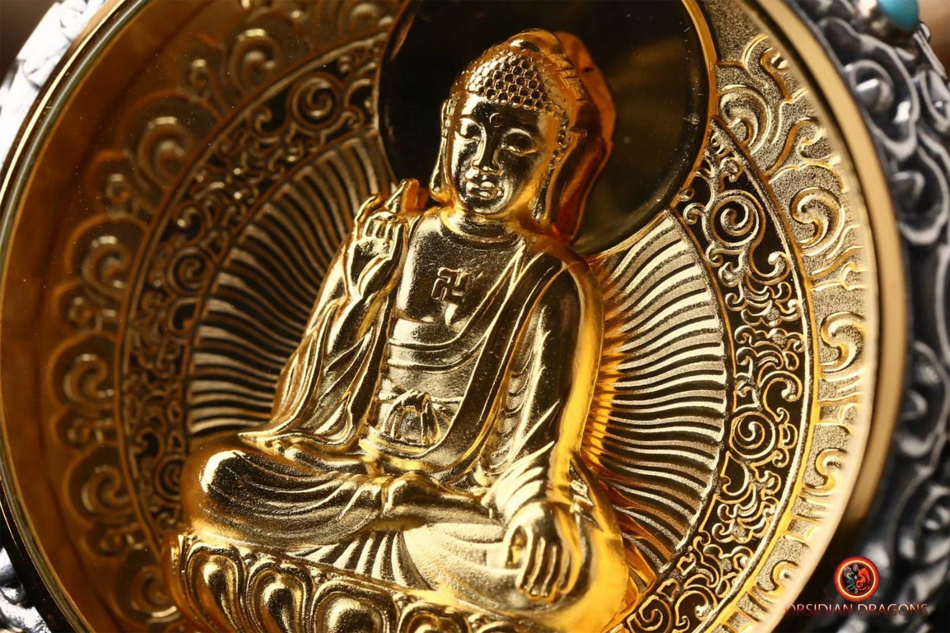 Ghau- Pendentif bouddha Vairocana