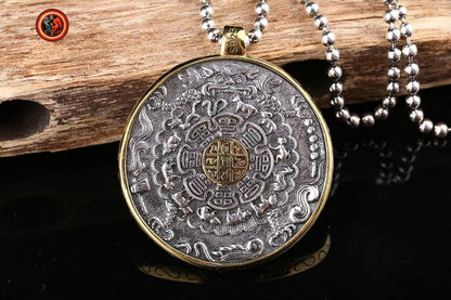 Amulette bouddhiste, protection tibétaine traditionnelle.