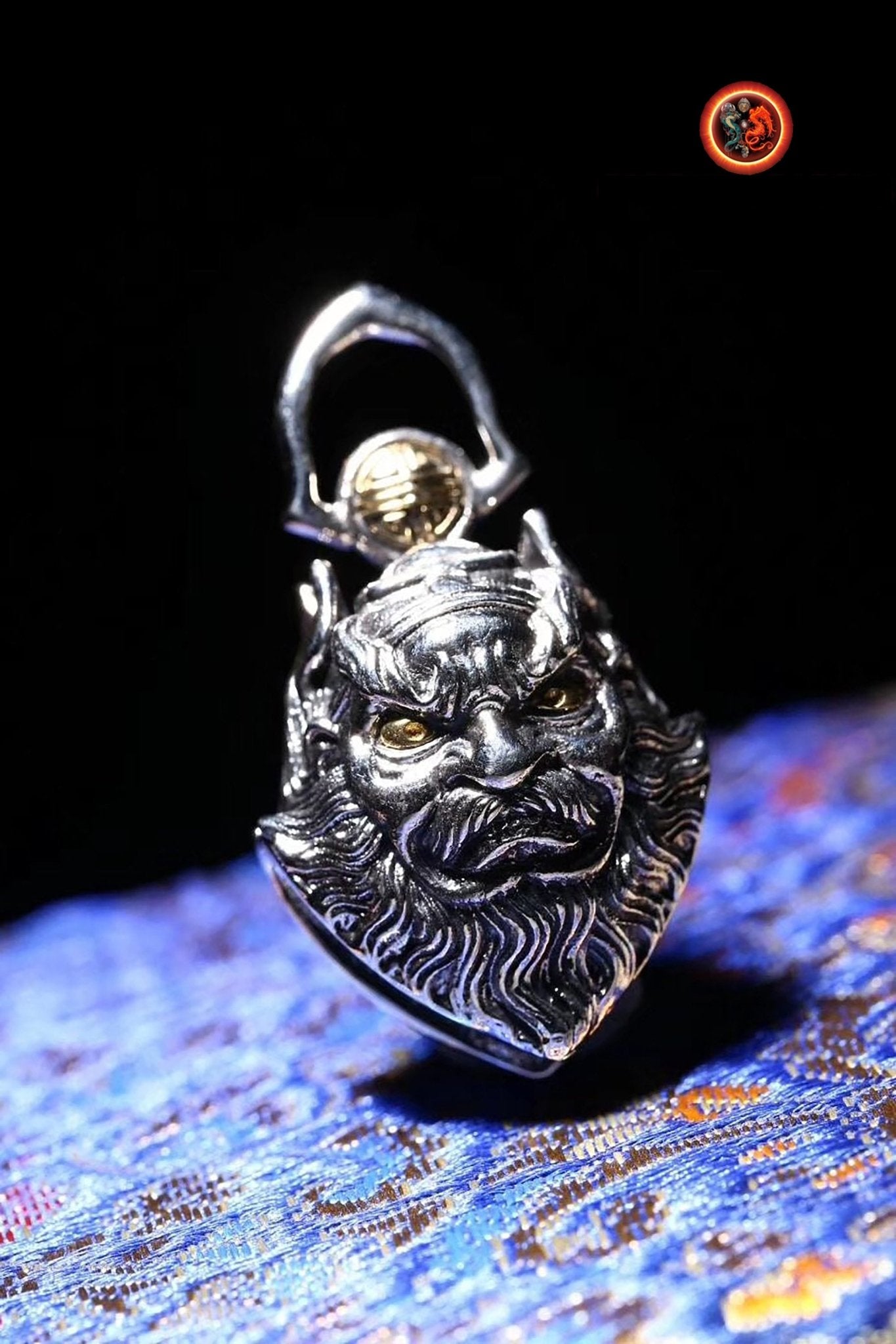 pendentif, amulette de protection Taoïste, grelot "chasse fantôme" en forme de Zhong Kui . argent 925 et cuivre. - obsidian dragon