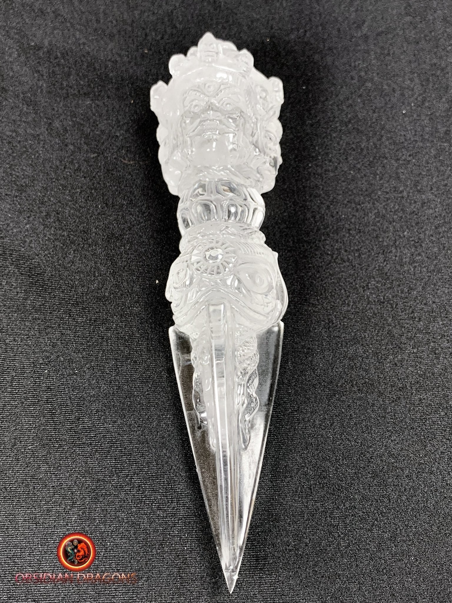 exceptionnel et rare phurba en cristal de roche-artisanal